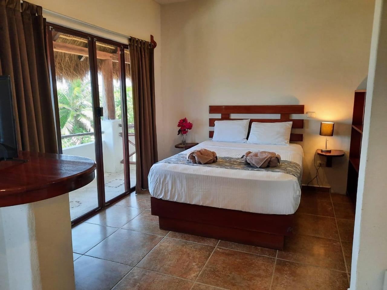 Porto Coral Hotel & Suites Четумаль Экстерьер фото